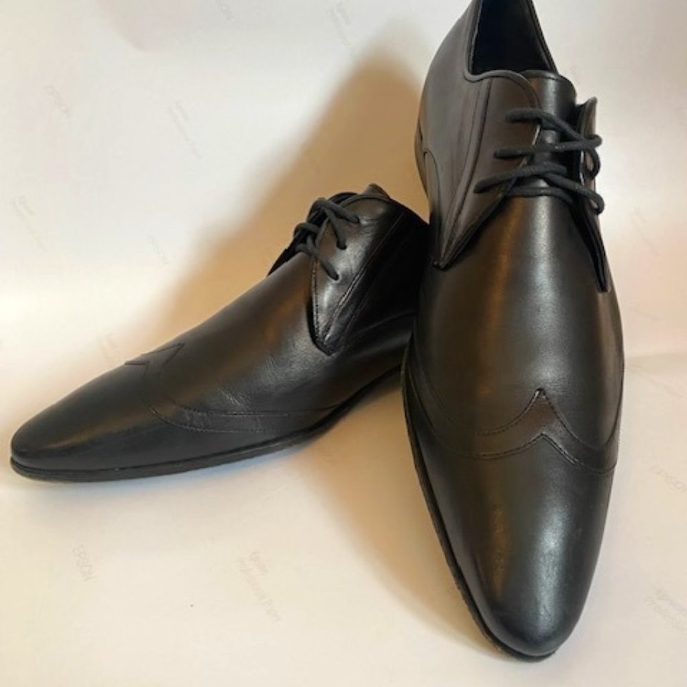 Gucci Brogues / Wingtips, Black EU 41E, US 9